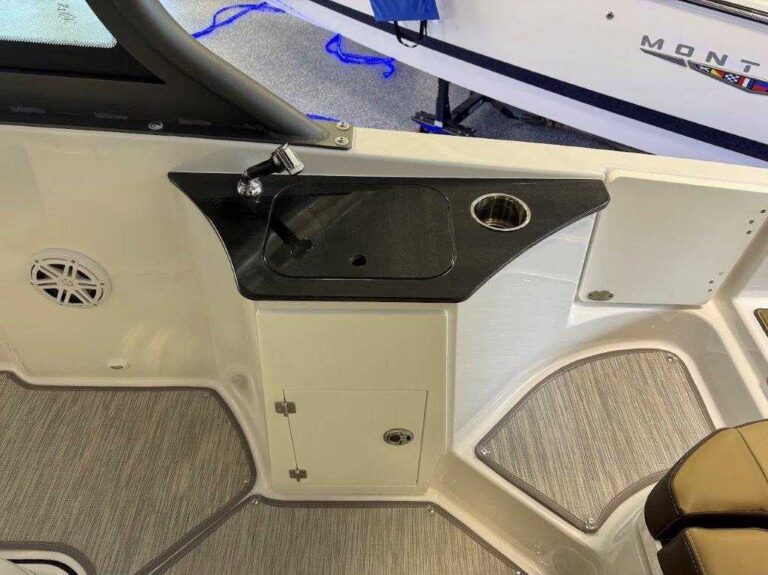 2026 Monterey Elite 25 OB US-RGFEF116J526 [photo 13]